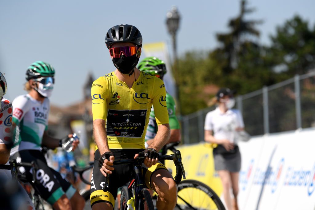 LOUDENVIELLE FRANCE SEPTEMBER 05 Start Adam Yates of The United Kingdom and Team Mitchelton Scott Yellow Leader Jersey Mask Covid Safety Measures during the 107th Tour de France 2020 Stage 8 a 141km stage from CazresSurGaronne to Loudenvielle TDF2020 LeTour on September 05 2020 in Loudenvielle France Photo by Tim de WaeleGetty Images