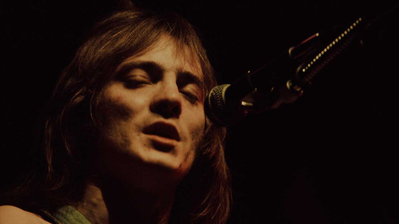 Steve Marriott onstage