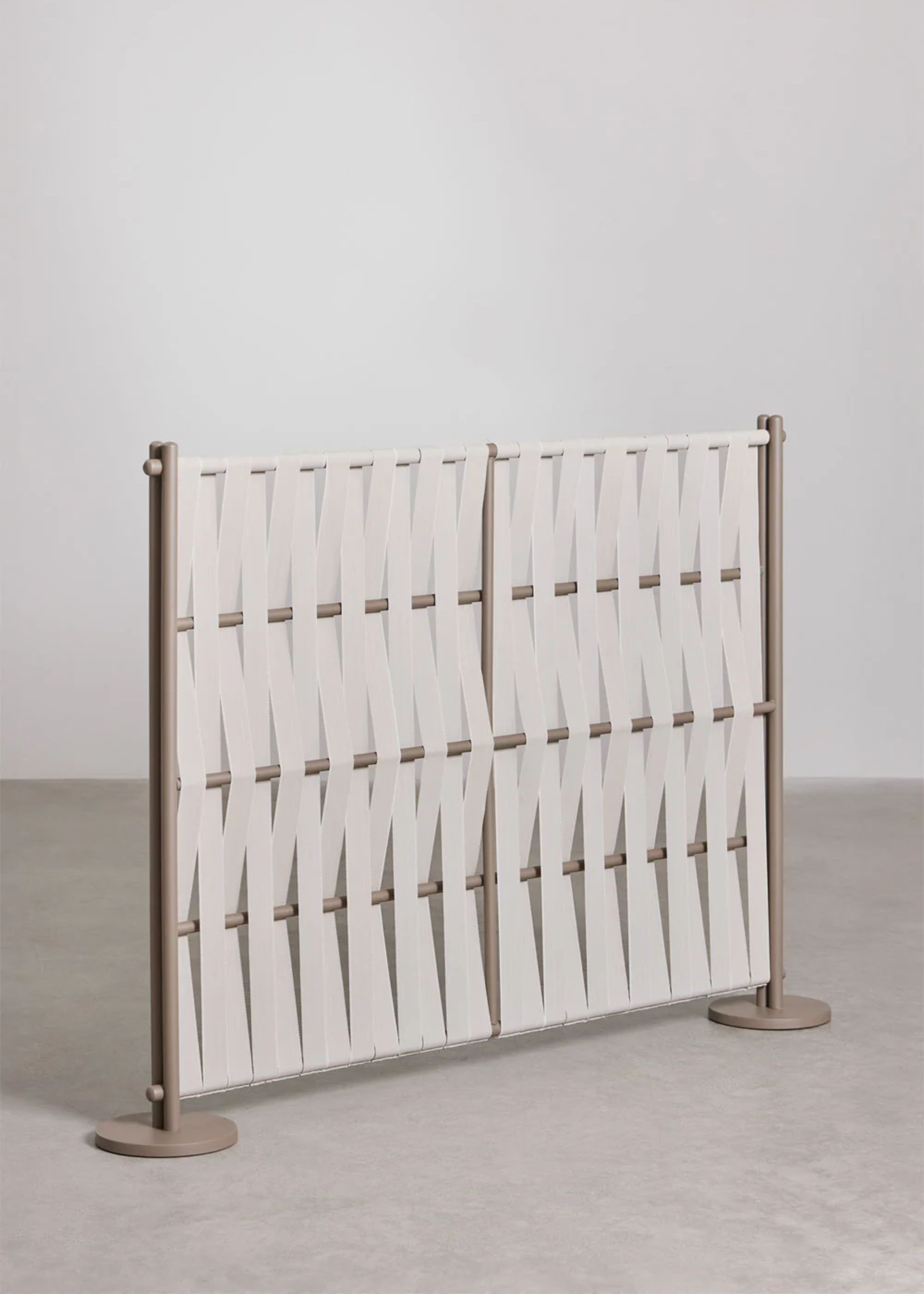 Sklum UK, Garden Screens in Aluminum and Tunas Rope
