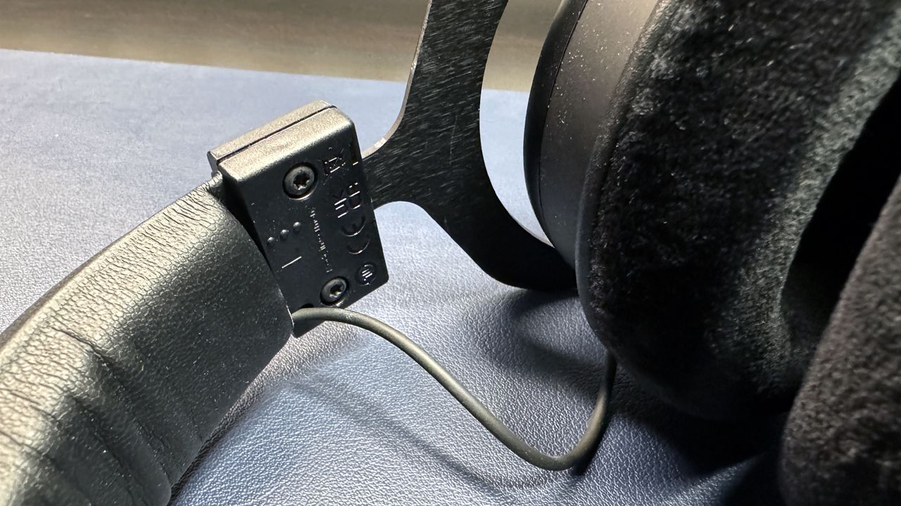 Beyerdynamic MMX 300 Pro