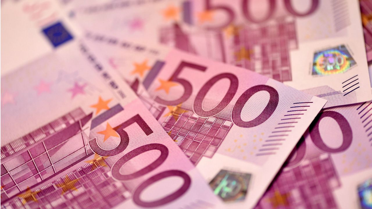 500 Euro notes