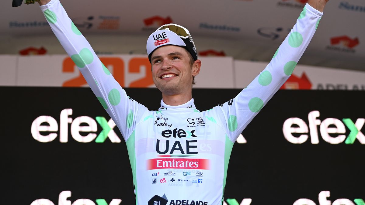 'I can prepare really well on my own' - Jay Vine on course for Giro d ...