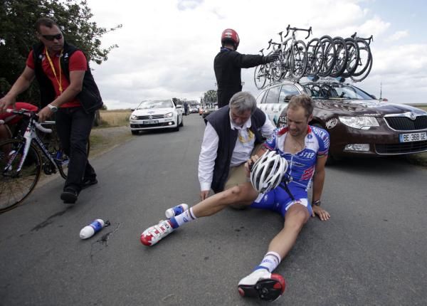 Tom Boonen (Quick Step) managed to get up and finish the stage