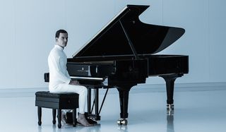Alien: Covenant Walter At The Piano