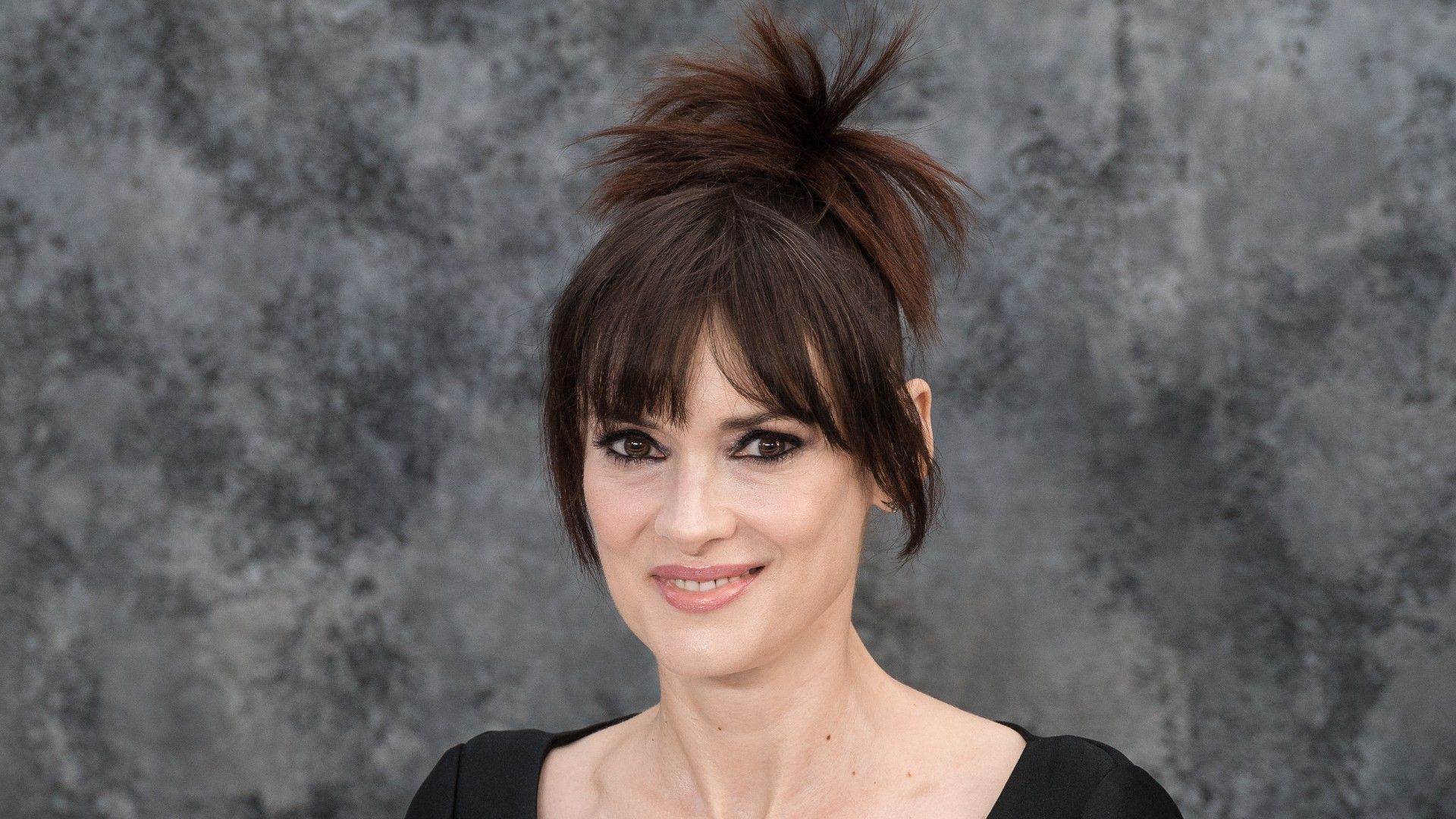Winona Ryder with a shaggy wolf haircut