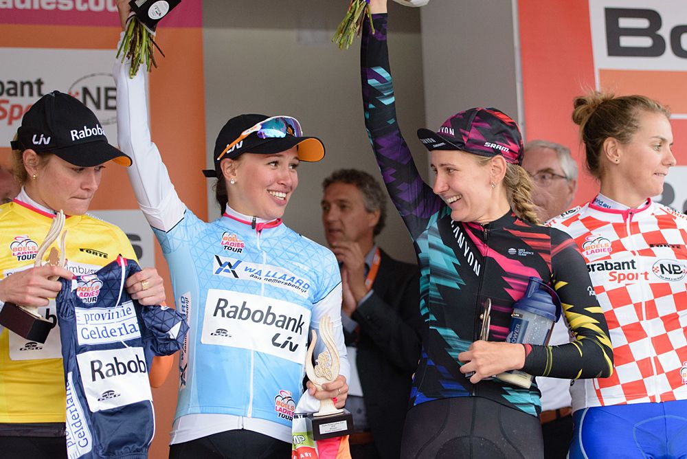 Kasia Niewiadoma and Alena Amialiusik share a joke at the 119 km Stage 6 of the Boels Ladies Tour 2016