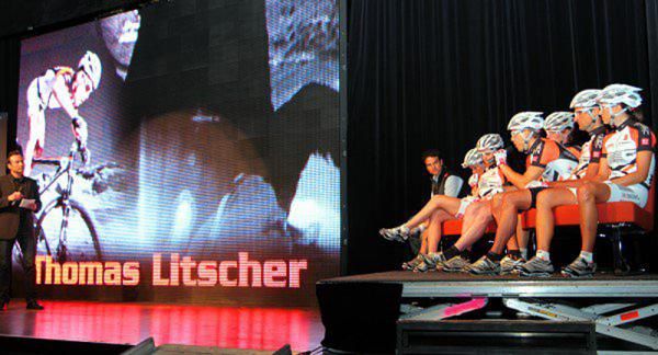 Felt &Ouml;tztal X-Bionic World Cup Team riders J&ouml;rg Scheiderbauer, Sabrina Enaux, Adelheid Morath, Simon Scheiber, Thomas Litscher, Charly Markt, Blaza Klemencic