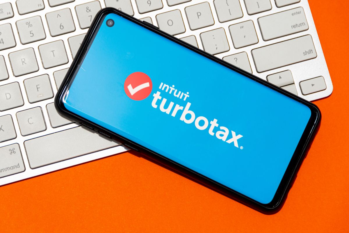 O golpe de phishing do TurboTax pode estar tentando roubar seu reembolso – o que fazer