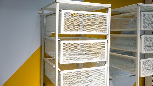 7 clever ways to store baking sheets | Tom's Guide