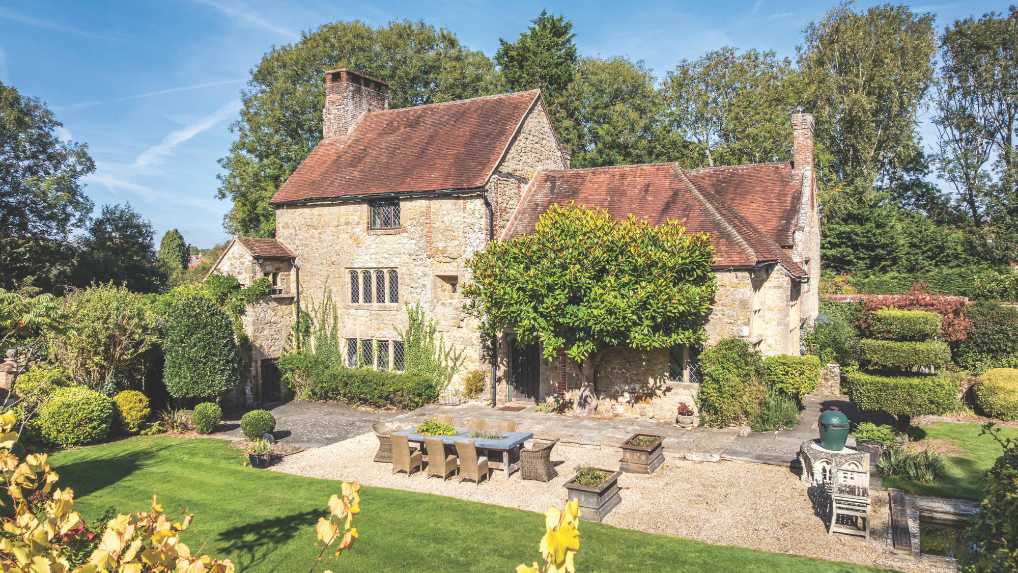 West Sussex: New Place Manor, Pulborough