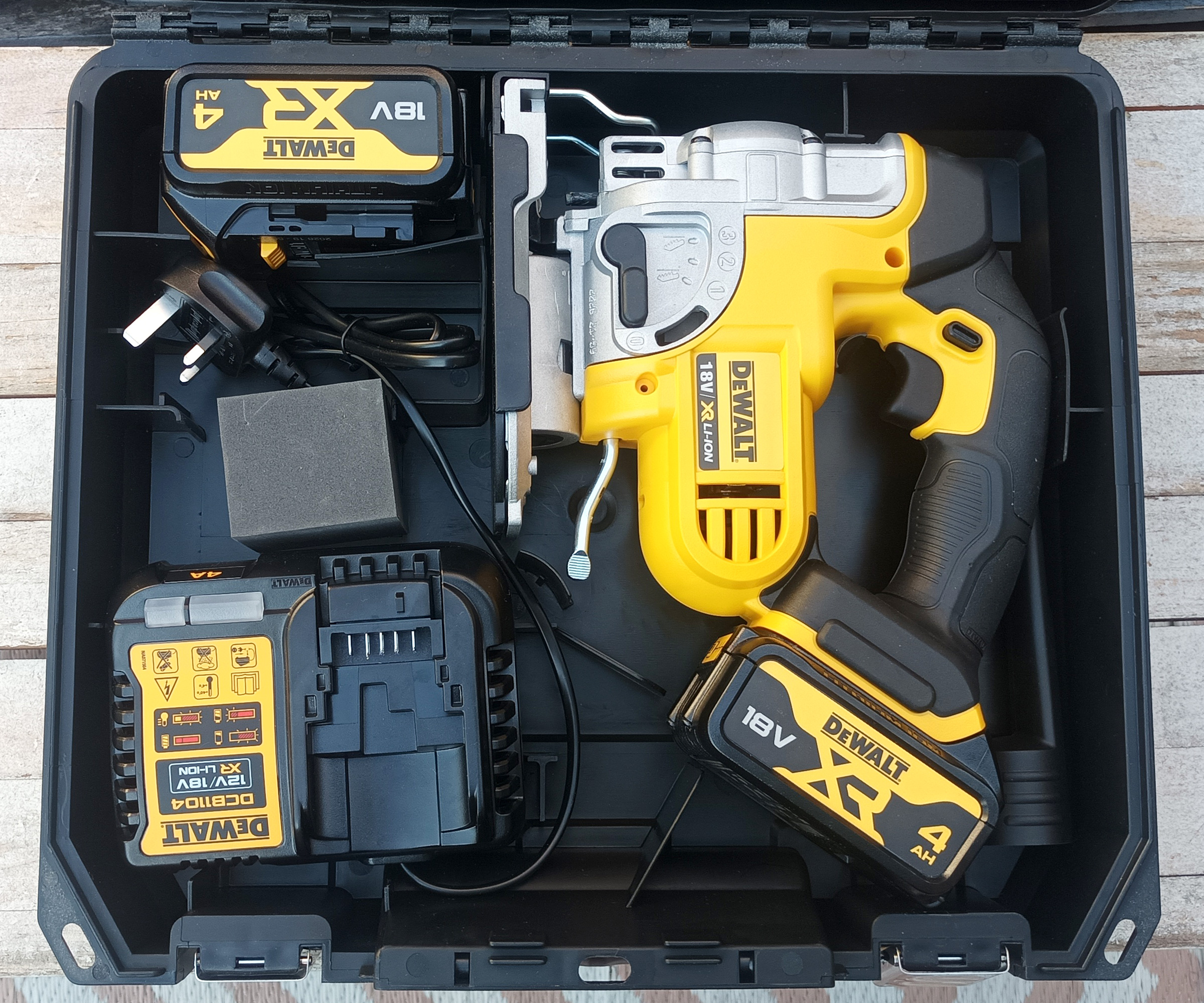 DeWalt DCS331N Cordless Jigsaw, battery and charger in hard case