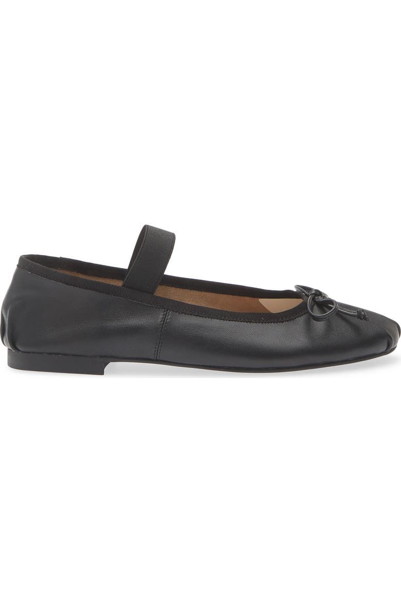 Caspian Mary Jane Flat