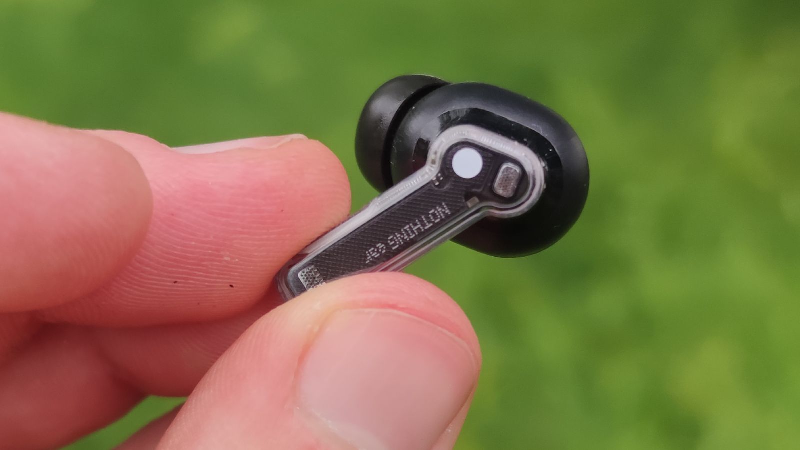 Ear Widget This excellent Nothing Ear feature changed the way I listen to music ...
