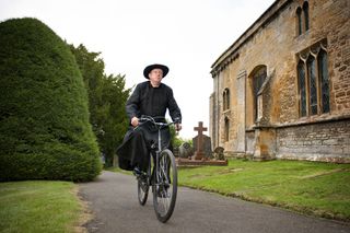 TV Tonight: Mark Williams as Father Brown.