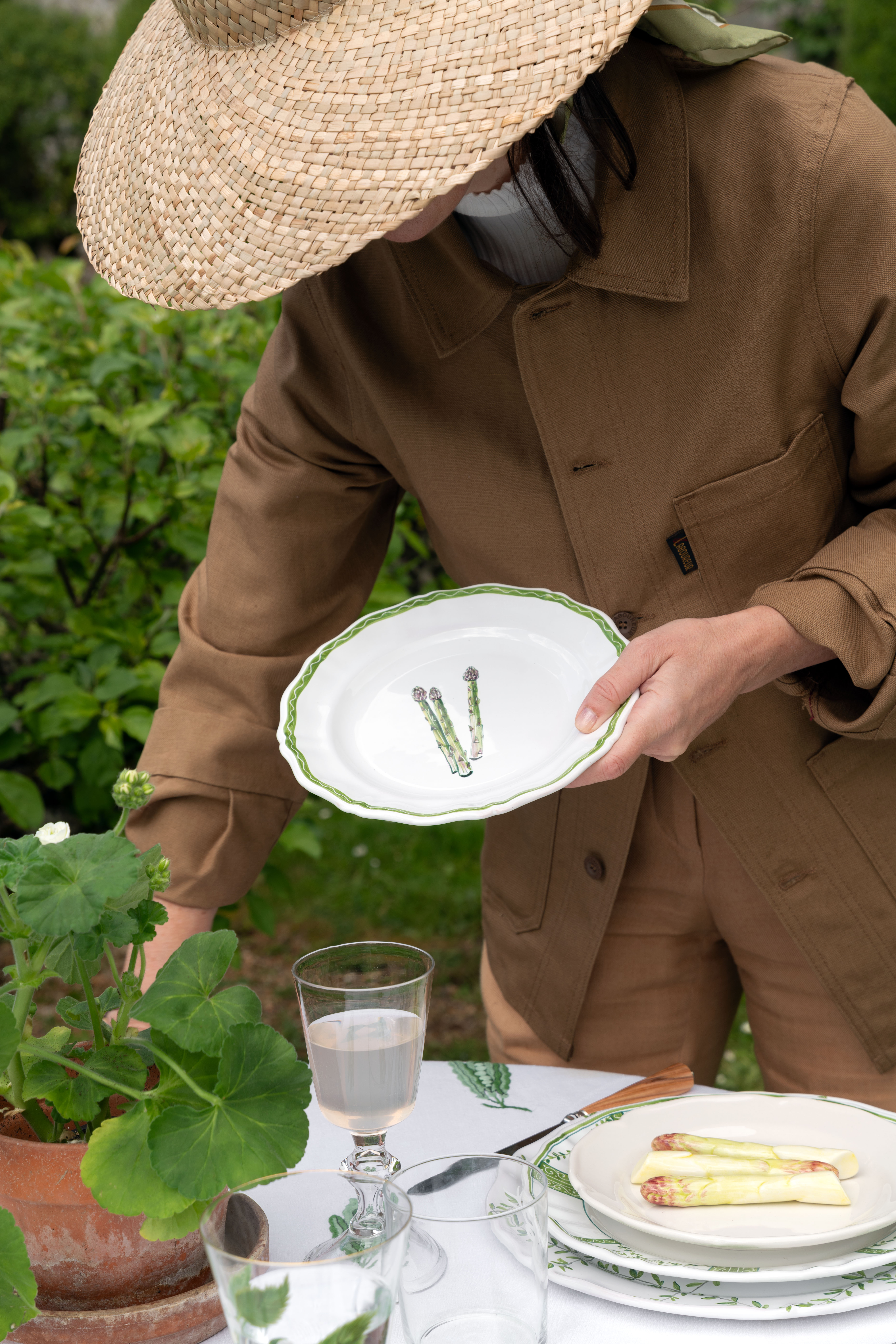 Plates and table setting