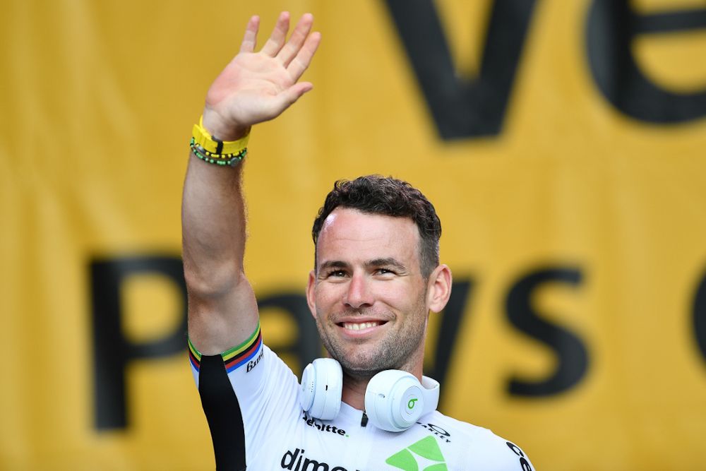 Mark Cavendish greets the crowd at the 2018 Tour de France team presentation