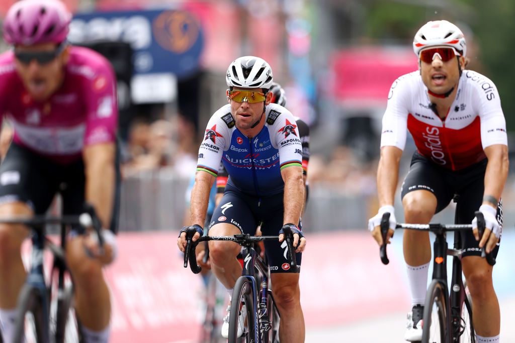 TREVISO ITALY MAY 26 Mark Cavendish of United Kingdom and Team QuickStep Alpha Vinyl crosses the finishing line during the 105th Giro dItalia 2022 Stage 18 a 156km stage from Borgo Valsugana to Treviso Giro WorldTour on May 26 2022 in Treviso Italy Photo by Michael SteeleGetty Images