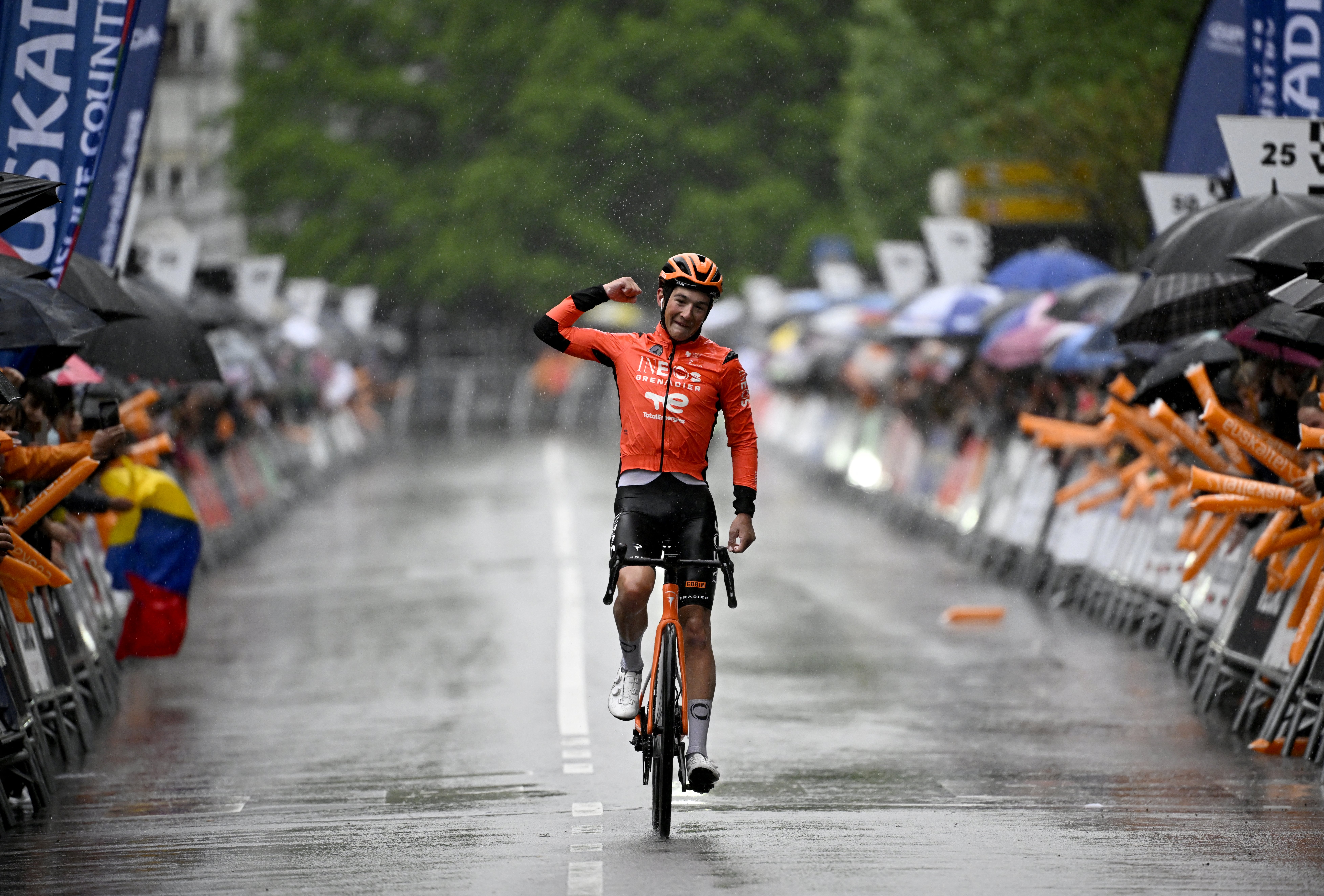 AJ August wins stage six Itzulia Basque Country 2026