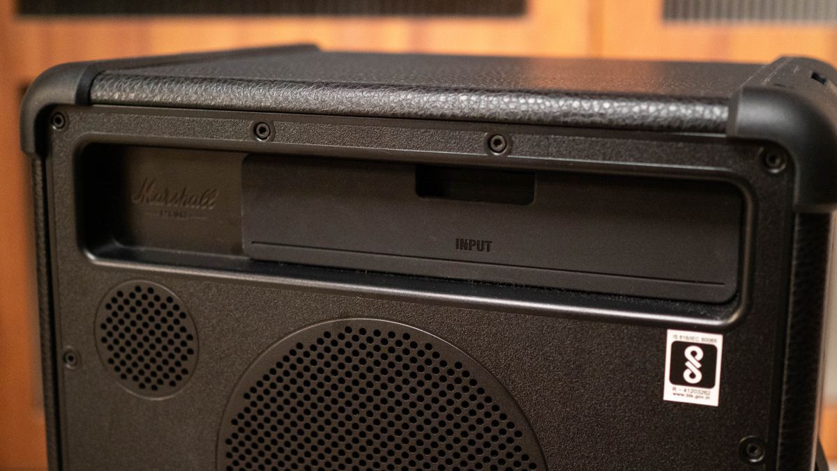 Marshall Bromley 450 connectors