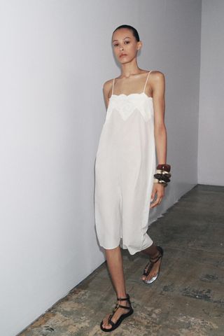 KzroRfGKXz7MYP8pdjxujd-320-80 35 اكتشاف الأزياء الصيفية الأنيقة للتسوق من زارا هذا الصيف