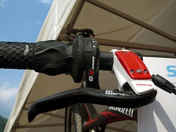 Magura's new Marta SL Mag brakes and SRAM's X.0 twist shifters