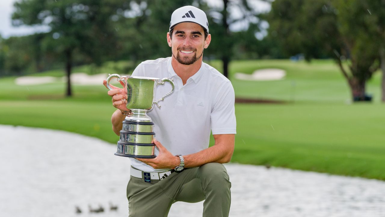 Joaquin Niemann with the ISPS Handa Australian Open trophy