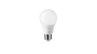 IKEA Trådfri LED -hehkulamppu valkoista taustaa vasten