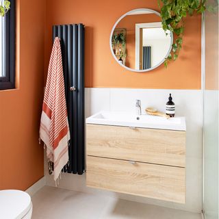 orange bathroom