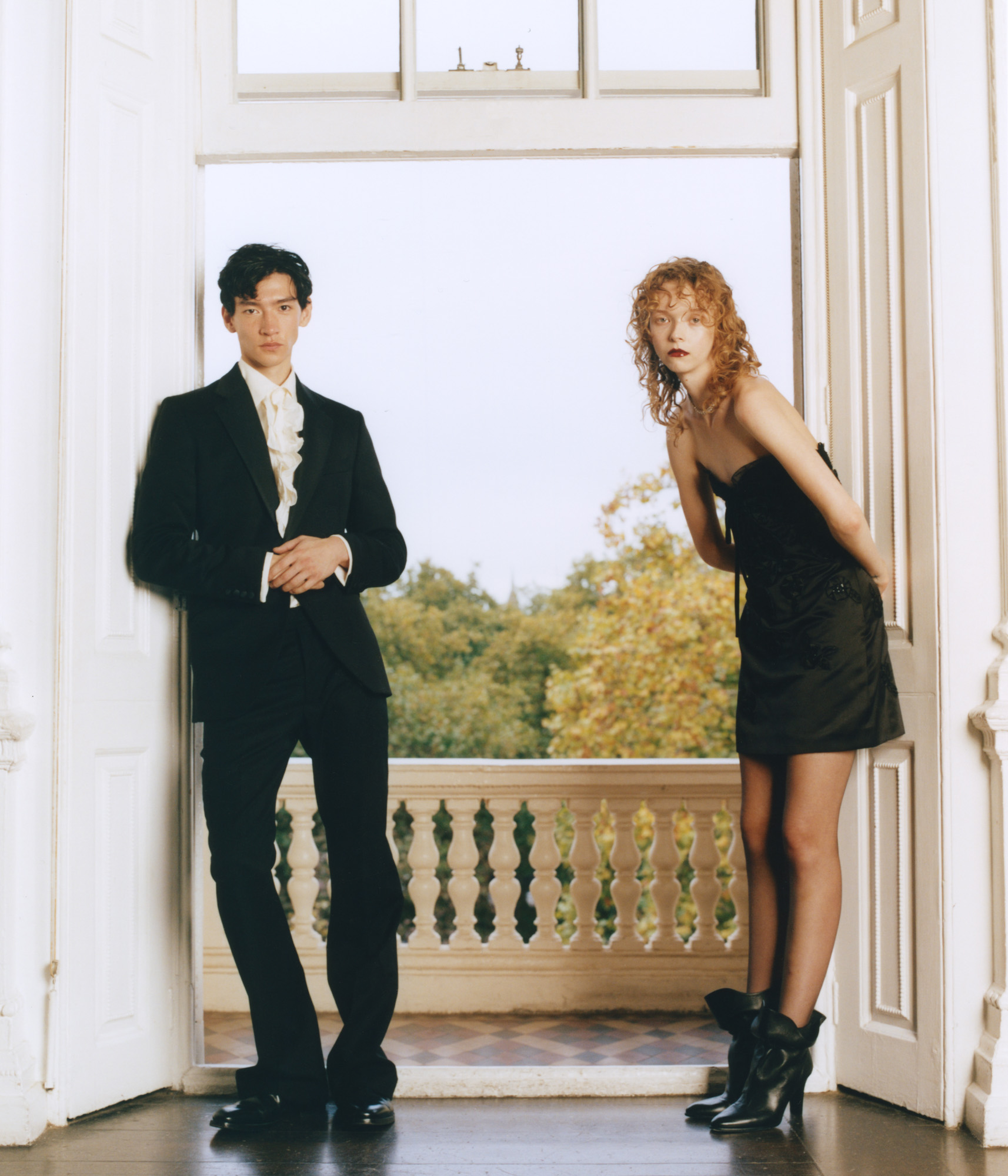 Party Dressing 2025 black and white trend