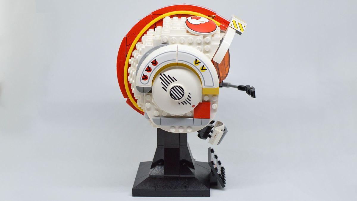 Lego Star Wars Luke Skywalker (Red Five) Helmet
