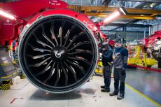  A jet engine, like those Tek4 works with