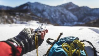 how to use a compass
