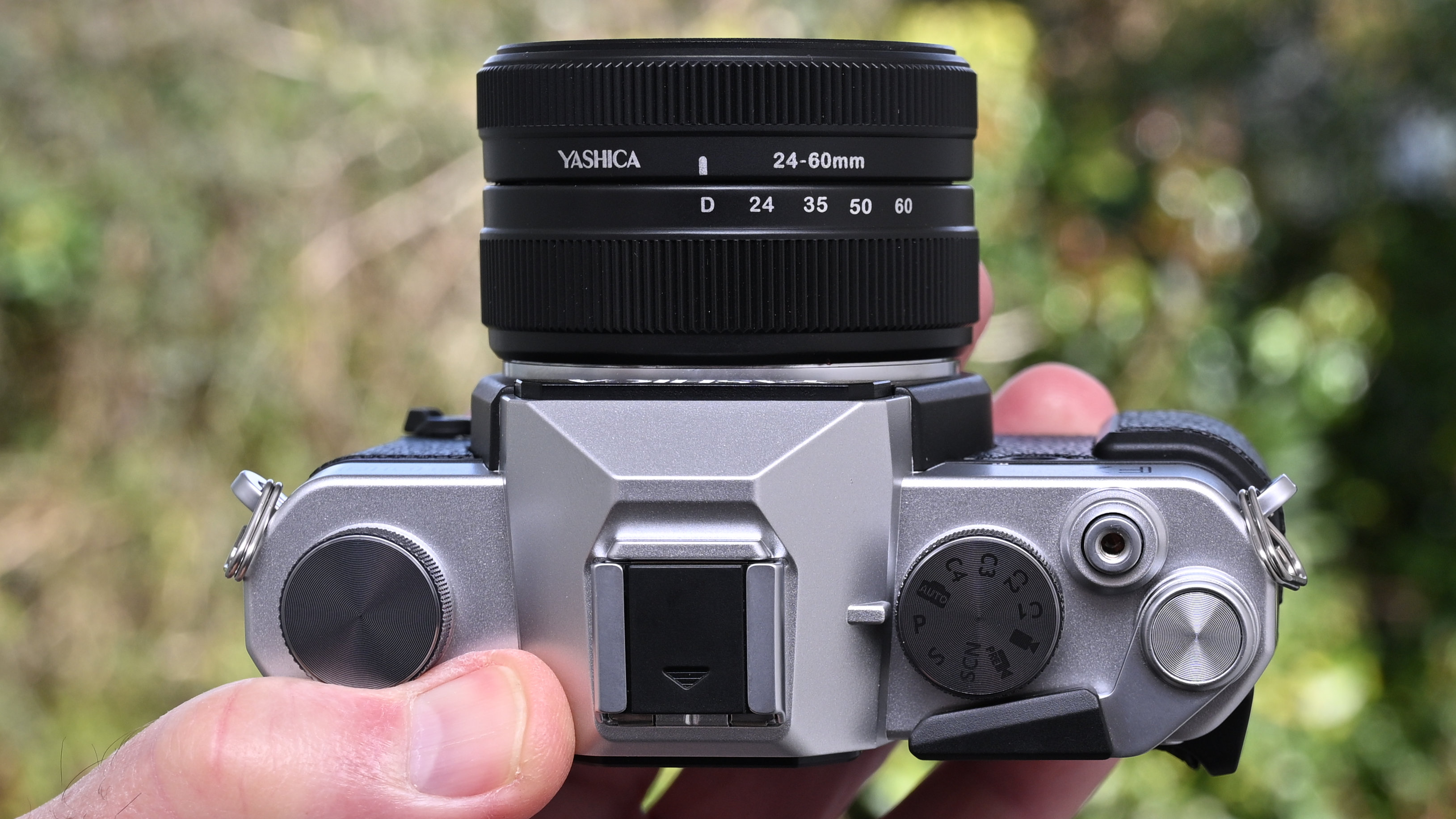 Yashica FX-D 300 product shot