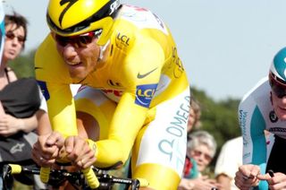 Philippe Gilbert tried to limit his losses while in yellow