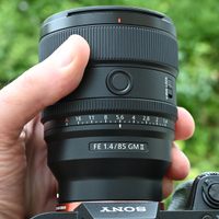 Sony FE 85mm f/1.4 G Master II