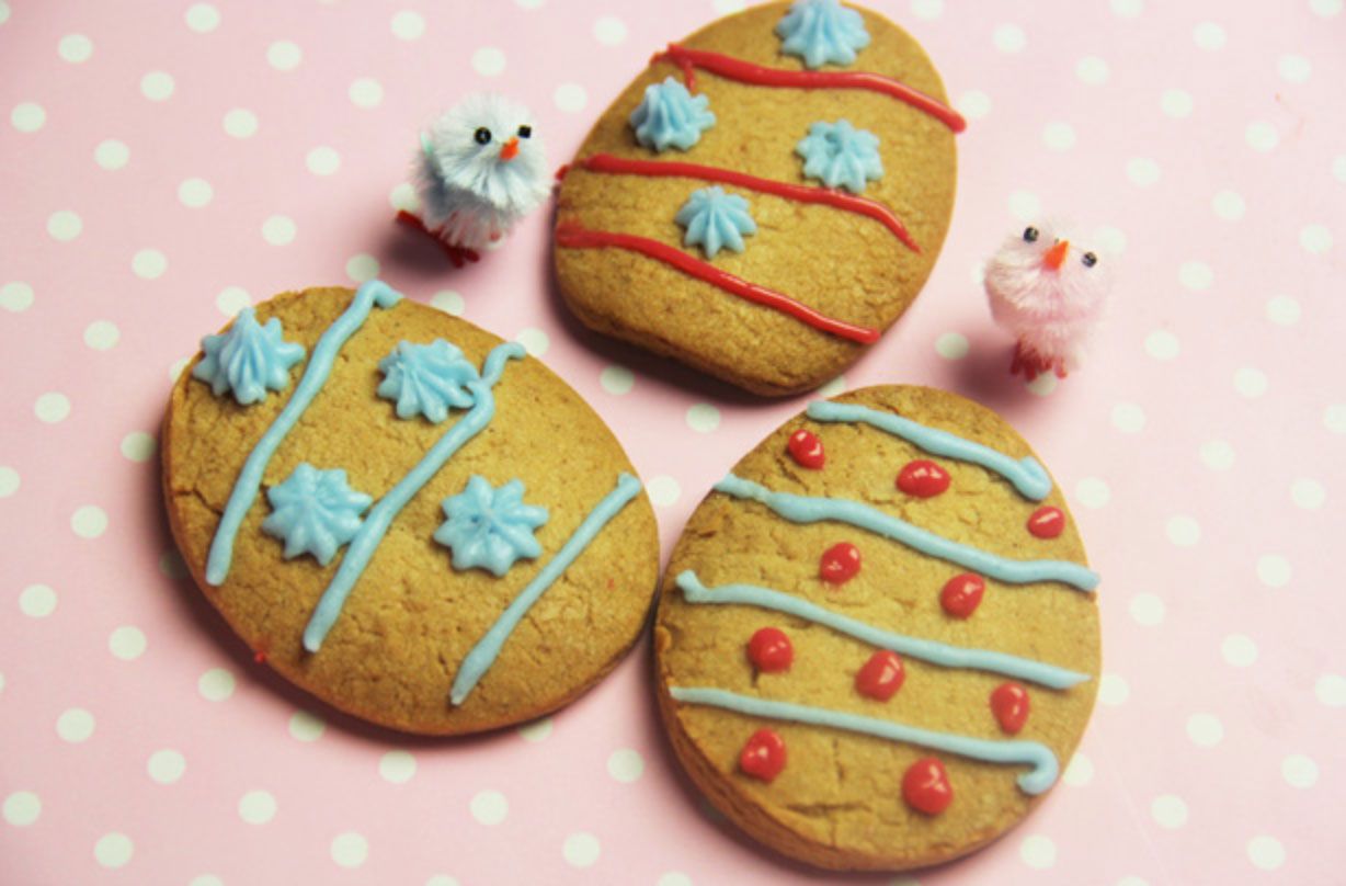 Easter egg biscuits