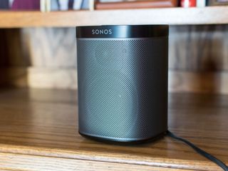 Play tv through 2024 sonos play 1