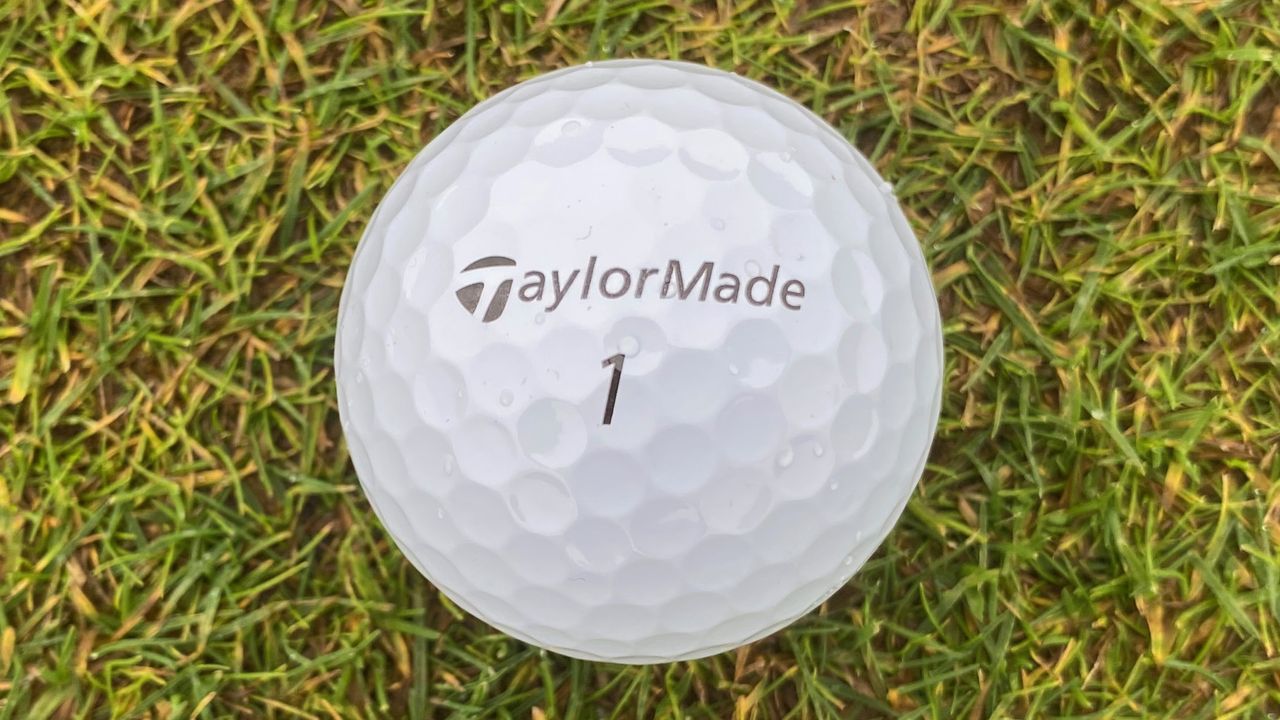 Photo of the TaylorMade 2024 TP5 Golf Ball