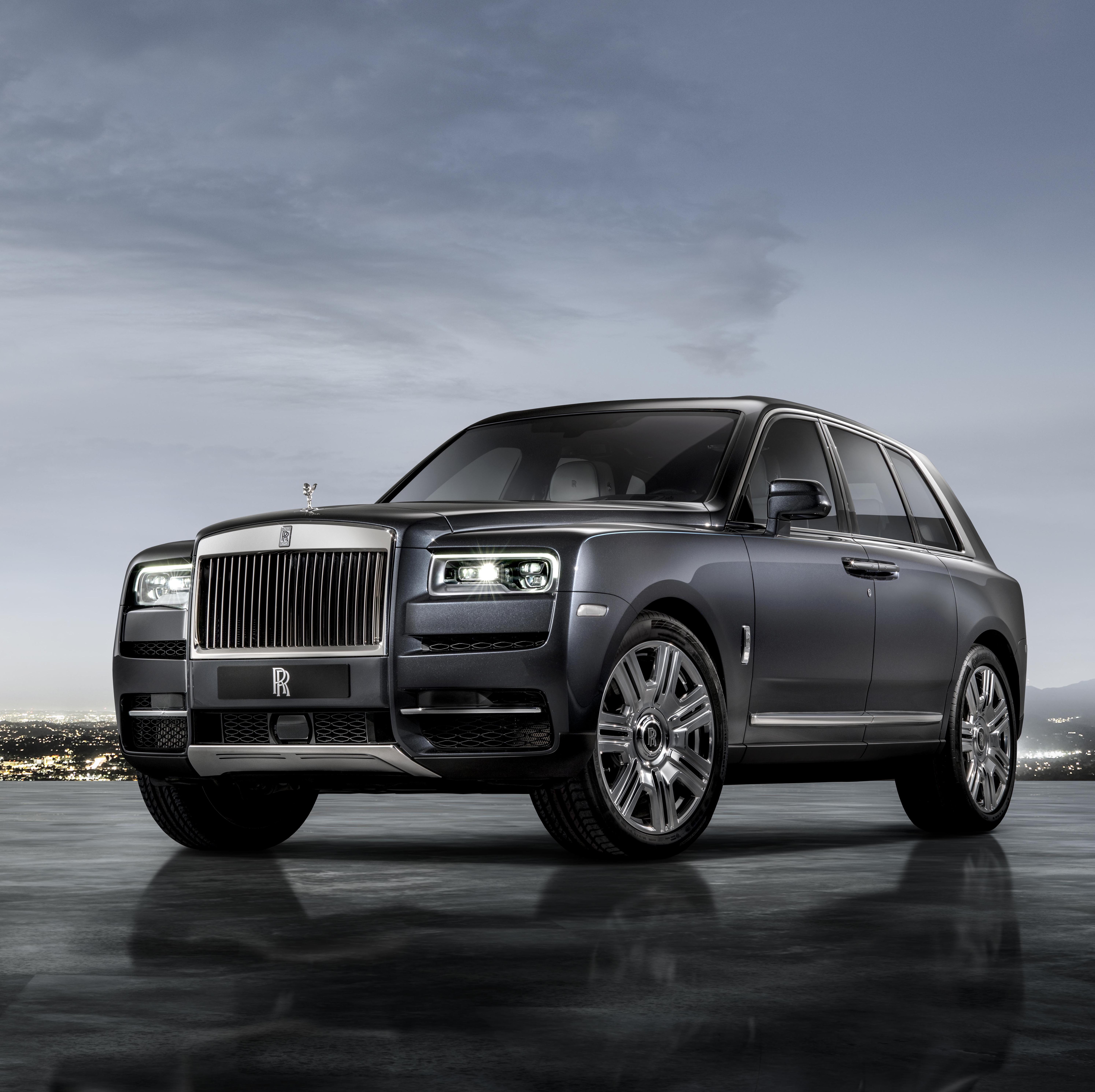 2017 Rolls-Royce SUV Project CULLINAN