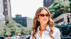 jessica alba wearing a white shirt