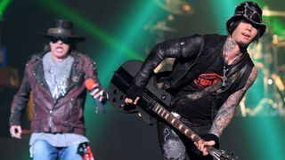 DJ Ashba 