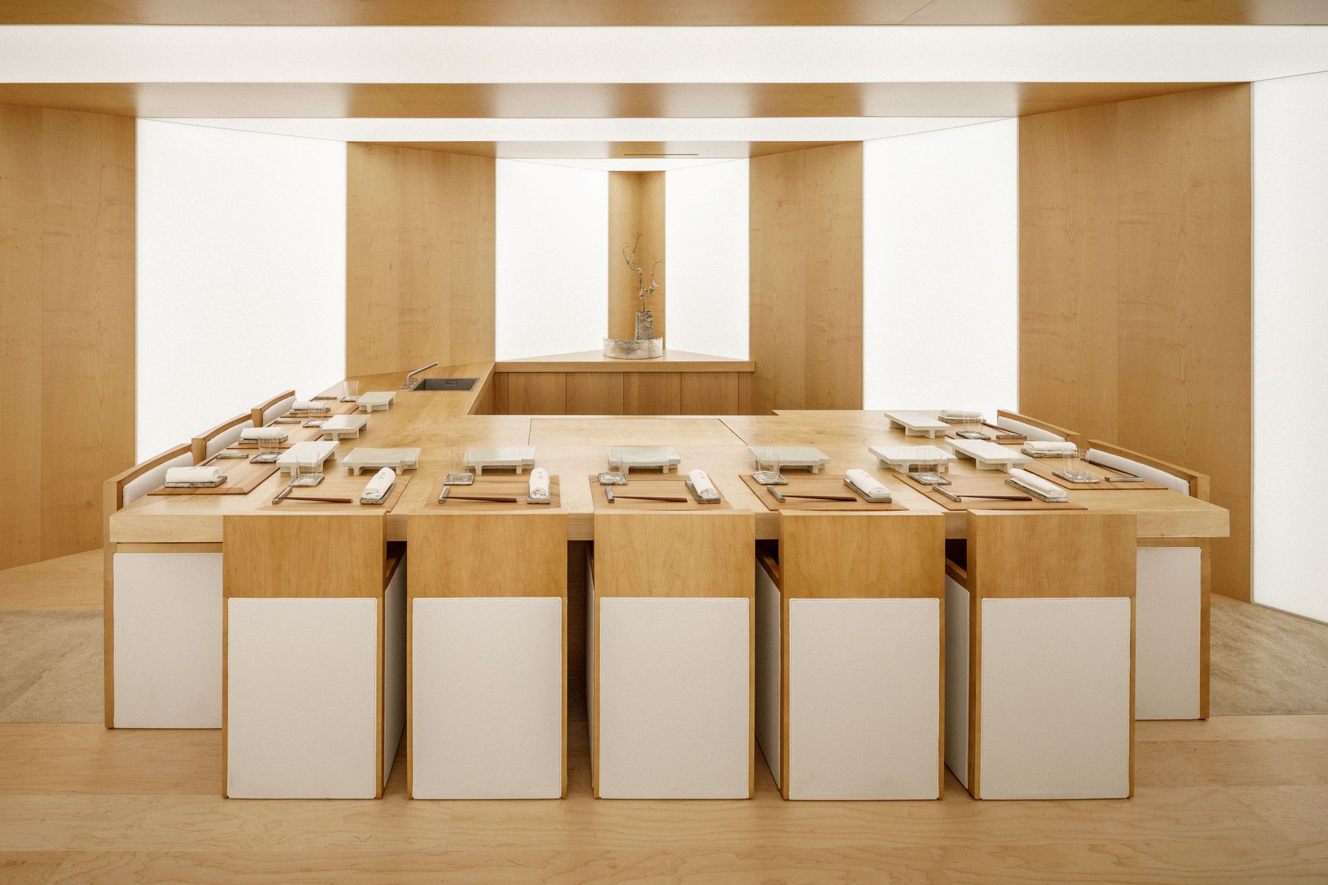 Sushi Yoshinaga and sake bar Omasake