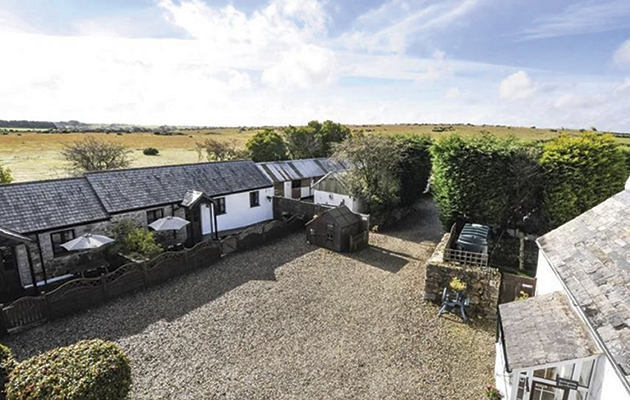 St. Breward_ Bodmin_ Cornwall_105361432_198591222