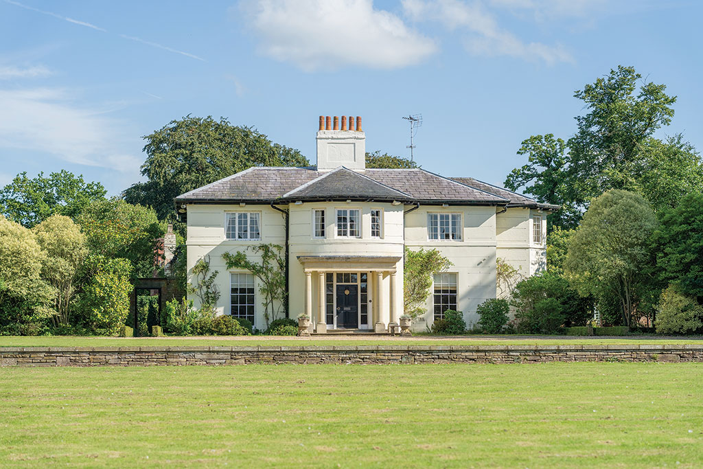 House for sale: Hatherton Lodge, Nantwich, Cheshire. 