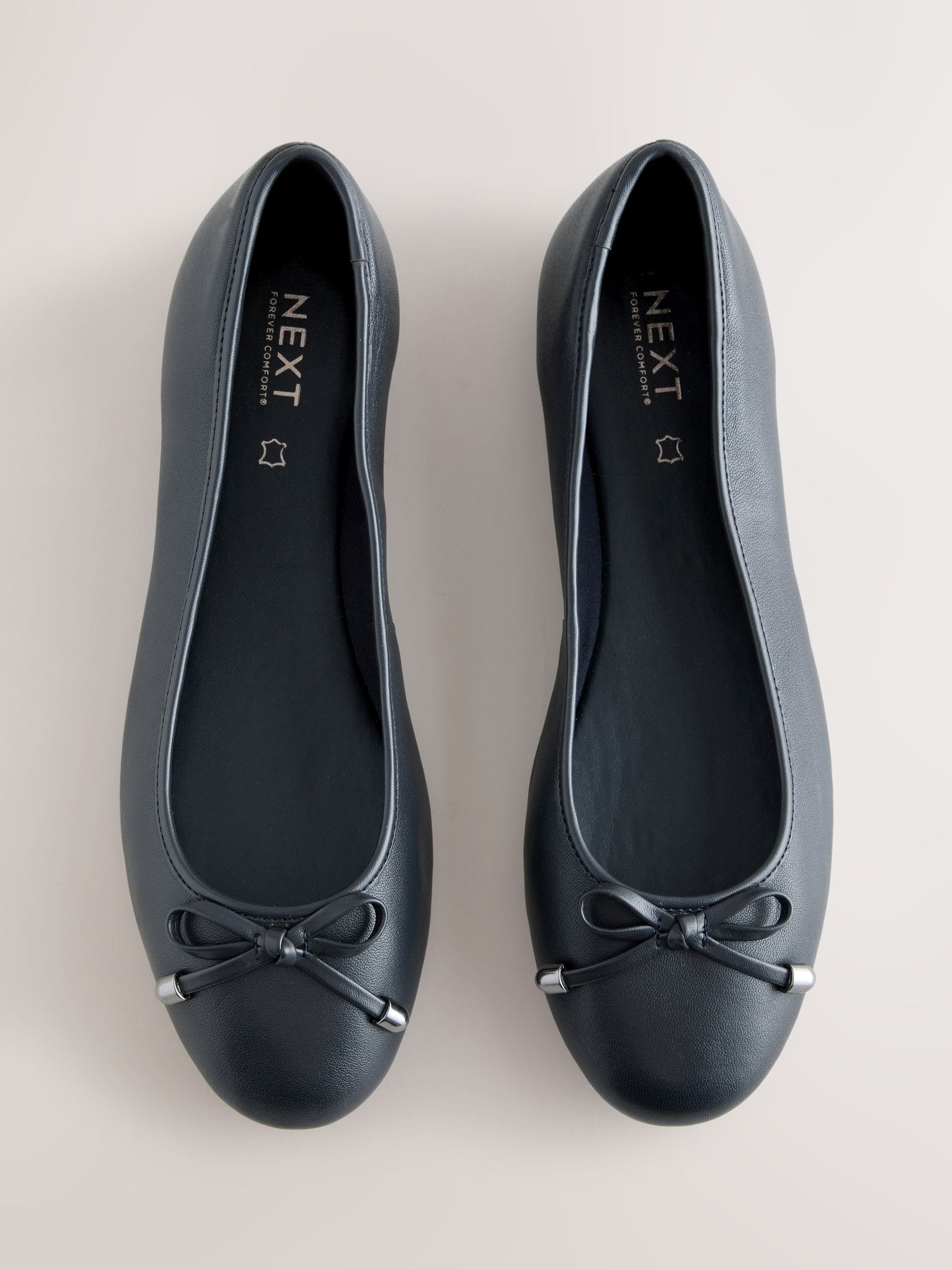 Navy Round Toe Leather Ballerina Shoes