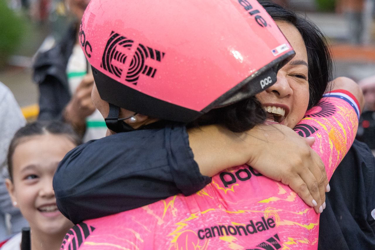 Coryn Labecki (EF Education - Canonndale) won her second consective criterium national championship and her 74th Stars and Stripes jersey.