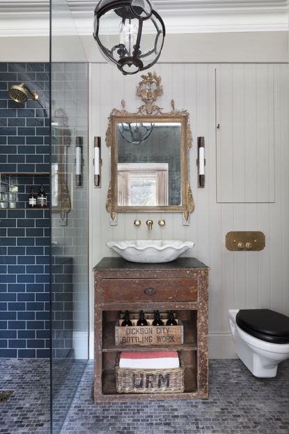 12 bathroom ceiling lighting ideas to elevate a functional space ...