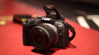 Canon EOS R10 deals and prices