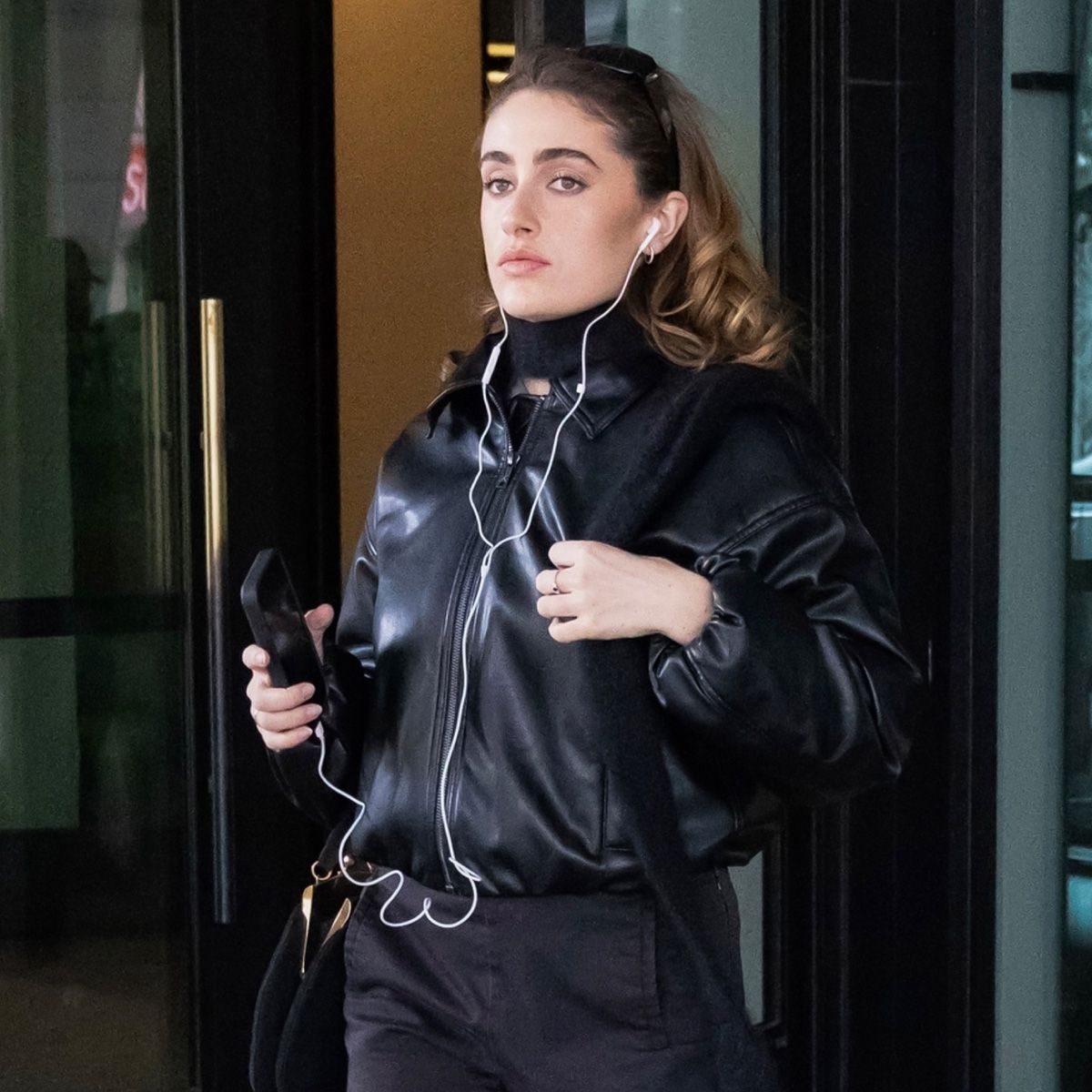 In 2026, Gen Z Is Wearing the Sneaker Trend All the It Girls Wore in 2012