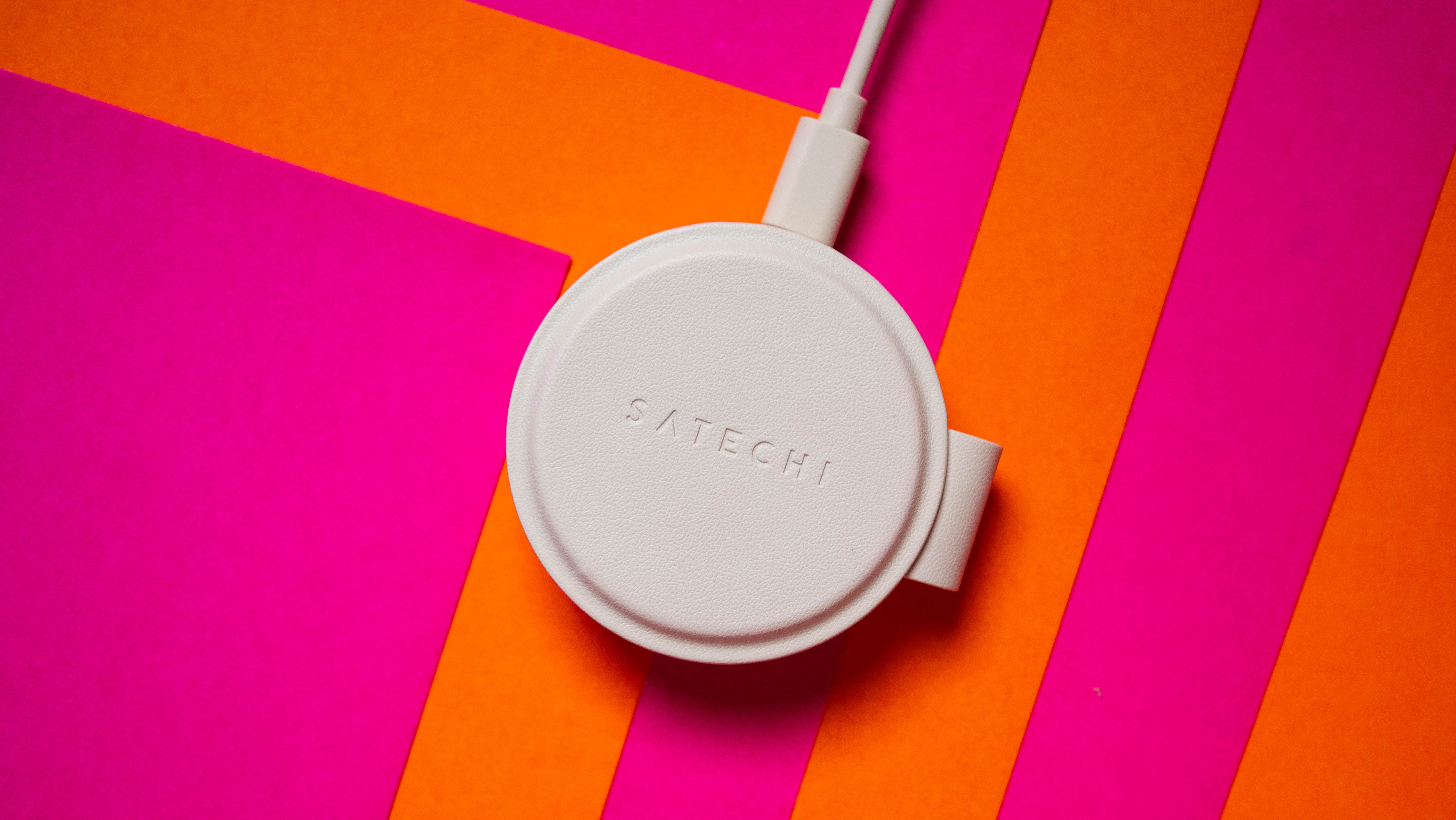 Satechi OntheGo 2-in-1 Qi 2 Travel Charger review